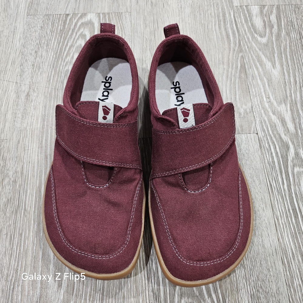 Women’s Casual Velcro Canvas Slip-On Shoe - Burgundy - Picture 2 of 10